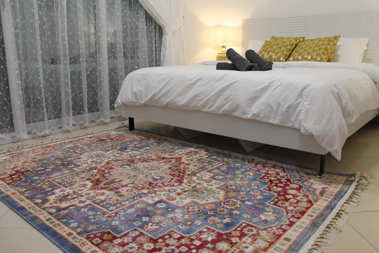Newly Furnished Cozy 1 Bedroom Apartment Close To Jbr Beach And Metro Dubai Eksteriør bilde