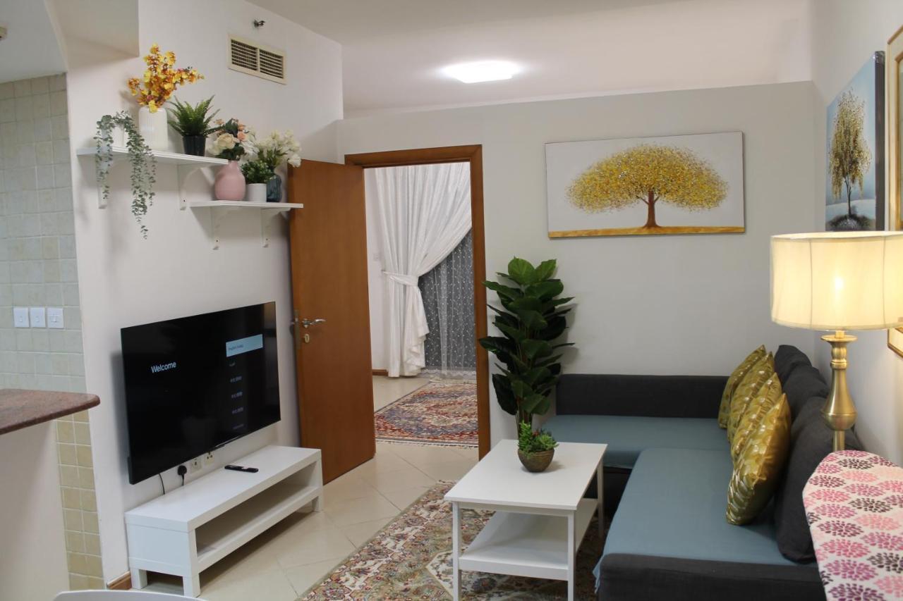 Newly Furnished Cozy 1 Bedroom Apartment Close To Jbr Beach And Metro Dubai Eksteriør bilde