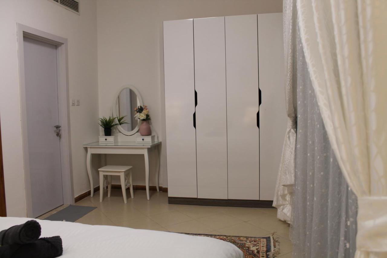 Newly Furnished Cozy 1 Bedroom Apartment Close To Jbr Beach And Metro Dubai Eksteriør bilde