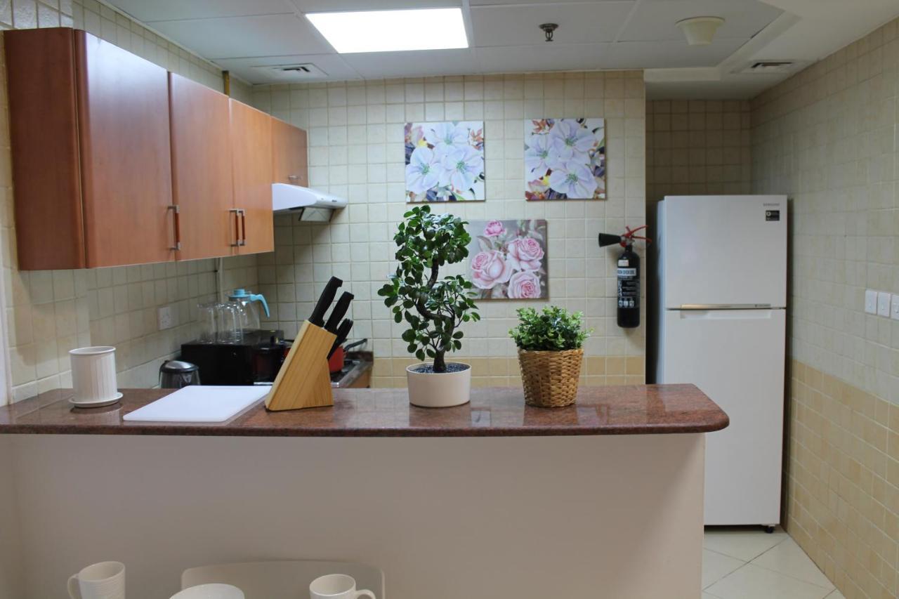 Newly Furnished Cozy 1 Bedroom Apartment Close To Jbr Beach And Metro Dubai Eksteriør bilde