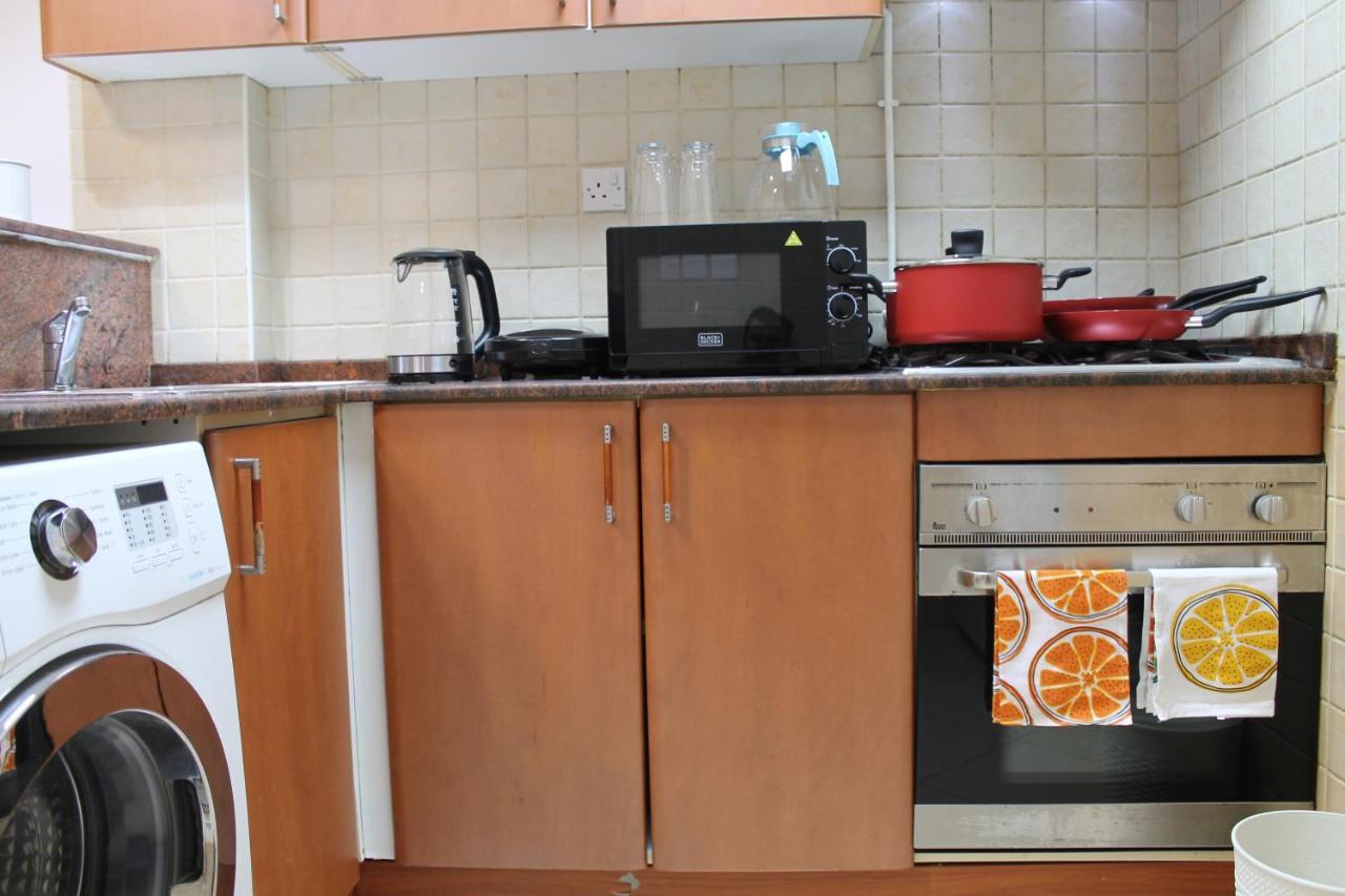 Newly Furnished Cozy 1 Bedroom Apartment Close To Jbr Beach And Metro Dubai Eksteriør bilde