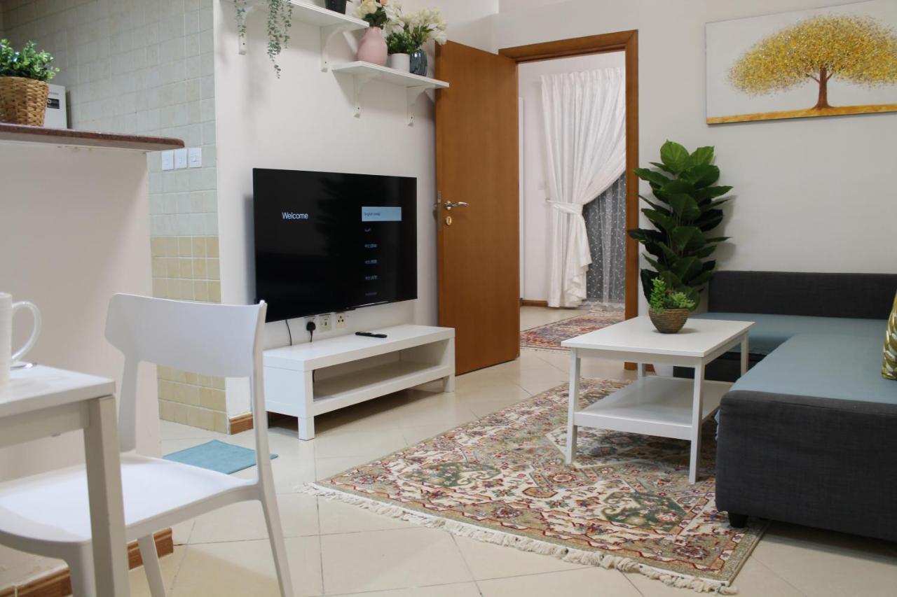 Newly Furnished Cozy 1 Bedroom Apartment Close To Jbr Beach And Metro Dubai Eksteriør bilde